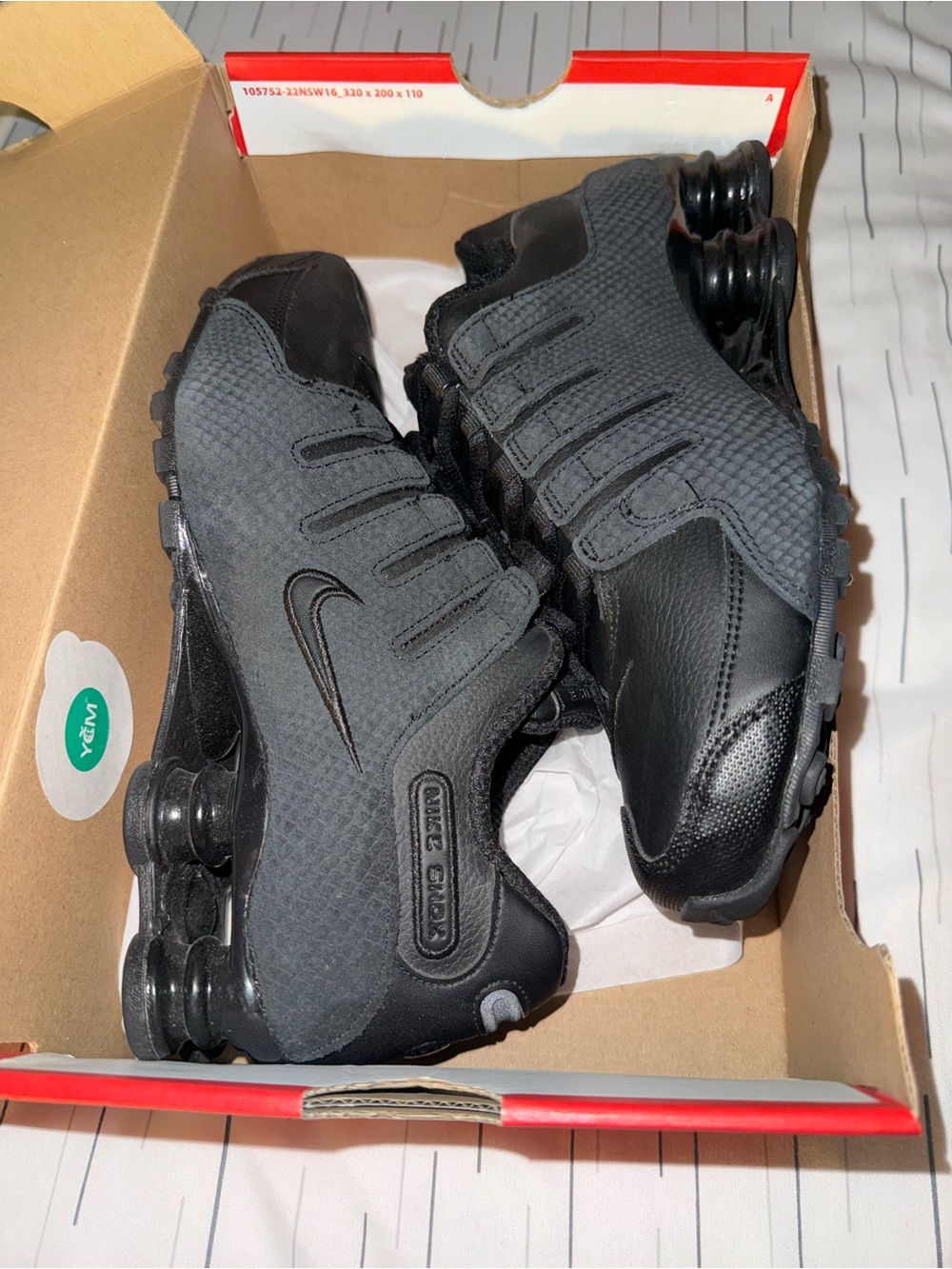 Nike Men’s Shox Sneakers - Black & Dark Gray
